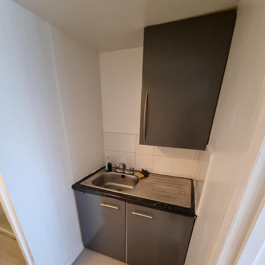 Cosey Studio Ground Floor Apartment Enfield Bagian luar foto